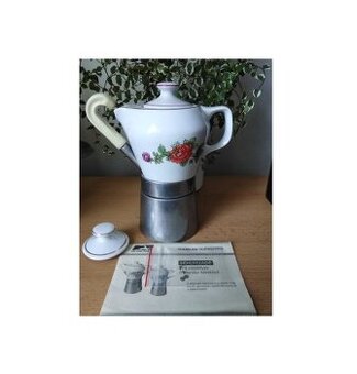 Kávovar "Seherezádé" pre 4 osoby, horná čast je porcelán