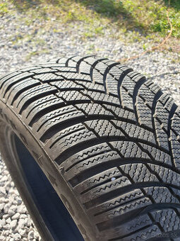Zimná 225/55 R18 102V;r.2023,±8mm; Firestone Winterhawk 4