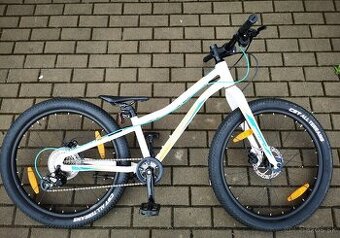 ULTRAĽAHKY bicykel MERIDA MATTS J24
