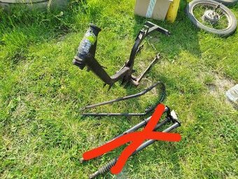 Predám kostru na Jawa mustang.