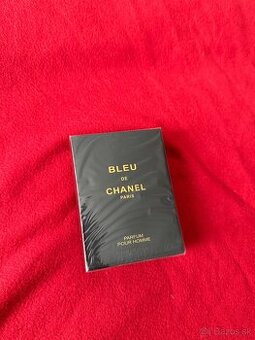 Chanel bleu de paris
