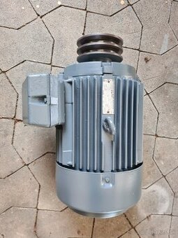 Predám pätkové el.motory 5,5kW , 4kW