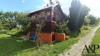 ZÁHRADA S CHATKOU, POZEMOK 368 M2, MYJAVA