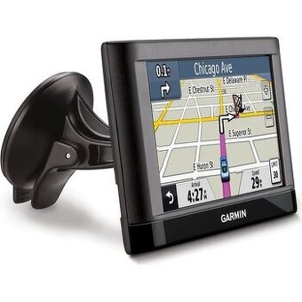 GARMIN NUVI 42 GPS navigácia s mapou pre rok 2025.