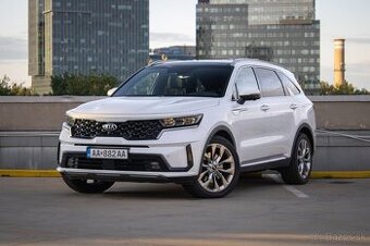 Kia Sorento 2.2 CRDi Platinum, 148kW, A8, Záruka 10/2027