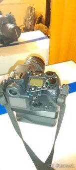 Predám Olympus camedia E 10 komplet.vadna bateria