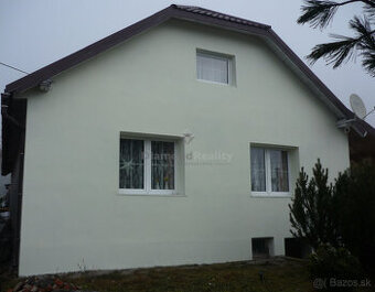 NA PREDAJ RODINNÝ DOM S 3 BYTOVÝMI JEDNOTKAMI, OBEC TELGÁRT