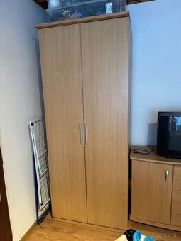Skriňa na predaj ( spálňa & chodba )