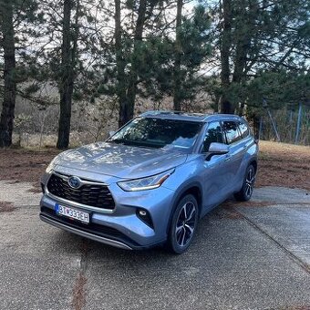 Toyota Highlander 2.5 Hybrid Dynamic Force Executive AWD e-C