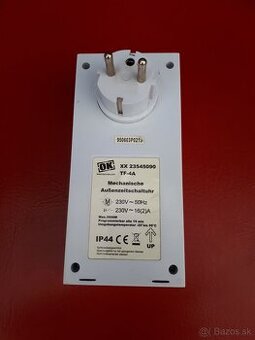 Vonkajši mechanický časovač zo zástrčkov TF - 4 A