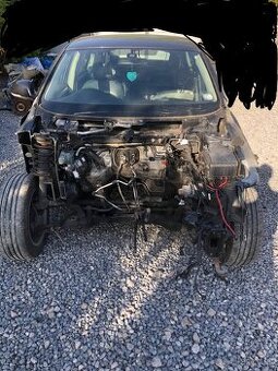 Rozpredám Superb 2 Facelift