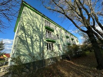 PRENÁJOM 2i. byt Očovská- Bratislava, 50m2, balkón, p. 2/3