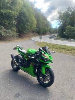 Kawasaki Ninja ZX6R