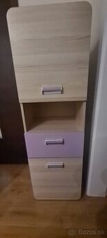 Skrinka a polica kallax