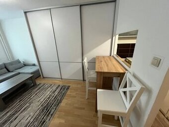 NA PRENÁJOM GARSÓNKA TRENČÍN, JUH - 1