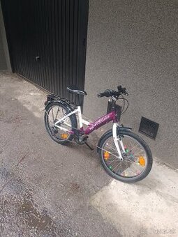 Dievčenský bicykel