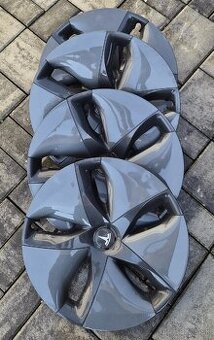 Kryty kolies Tesla 3 18"