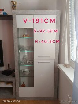 Obývacia stena dekor betón