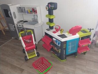 Kuchynka s príslušenstvom a s obchodom