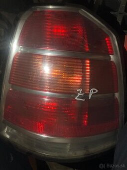 Opel Zafira B - Zadné práve svetlo