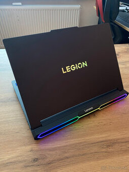 Legion Pro 7 16IAX10H|U9 275HX|64GB|1TBM2|WQXGA|RTX5080|16GB