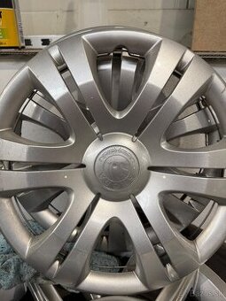 Škoda puklice 2 ks r15