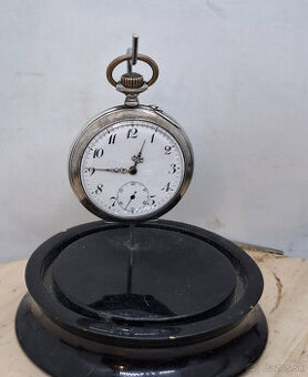 Predám funkčné vreckové hodinky UNION S.A. Soleure Artdeco