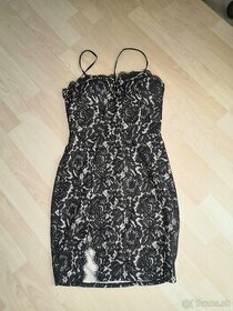 Elegantné čipkové šaty Tally Weijl veľkosť M
