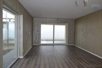 3 IZBOVÝ RODINNÝ DVOJDOM, POZEMOK 300m2, VEĽKÝ MEDER