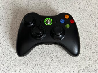 Xbox 360 hry + bezdrôtový ovládač