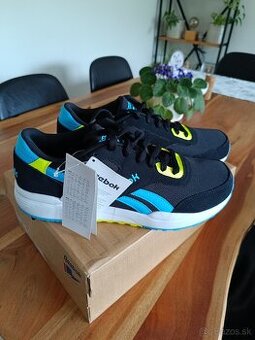 Nové pánske Reebok Royal Chase Veľkosť - 42"