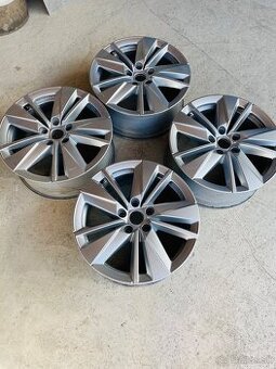 5x112 r17 škoda