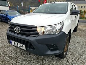 Toyota Hilux DC 2.4 I D-4D Active Rezervované