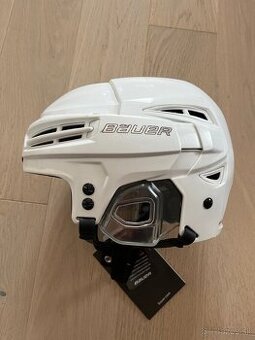 Hokejova prilba Bauer Reakt 100