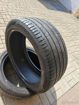 Pirelli Powergy 255/40 R20 101Y