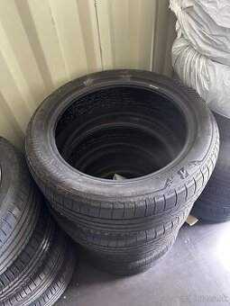 235/50 r20 bridgestone letné 4ks 6mm