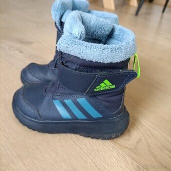 Zimne topanky Adidas 24