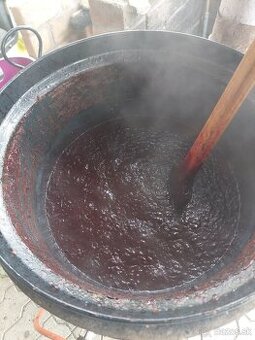 Slivkový lekvár kotlíkový