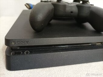 PS4 PlayStation 4
