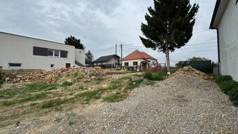 NA PREDAJ Pozemok Zbehy - Andač