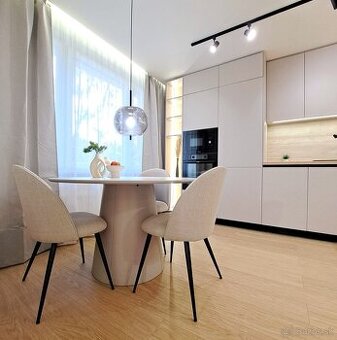 Dizajnový byt 40 m² – investícia s charakterom a atmosférou - 1