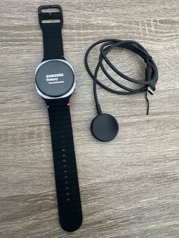 Samsung Galaxy Watch 8 40mm Čierne LTE
