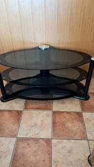 Predám sklenený stolik