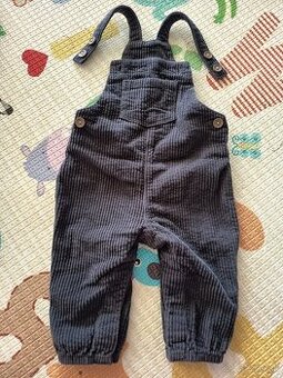 Predám balík oblečenia pre chlapca 6-9 mesiacov