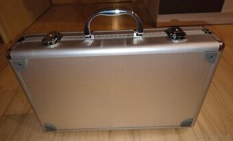 Kufrík na mince 205ks