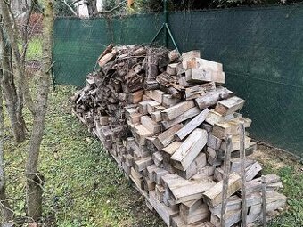 Mix odrezkov, cca 2.5x1x1m