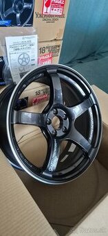 Yokohama ADVAN RACING TC-4 18x8 5x100 et37 + sada pneu