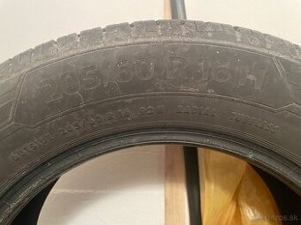 Pneu 205/60 r16