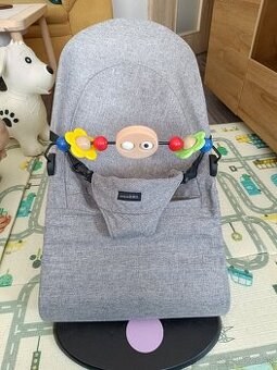 Hojdacie kresielko bouncer babybjorn fake verzia