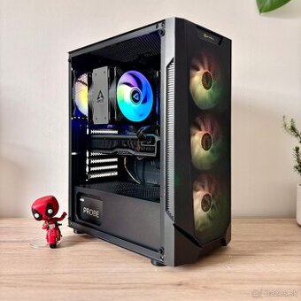 R7 5800X / RX 7800XT 16GB / 32GB RAM / 1TB NVMe